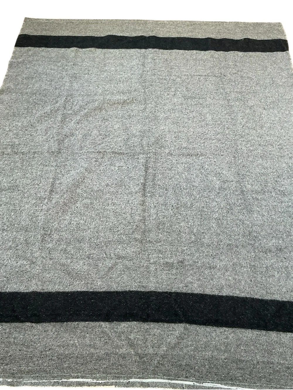Vintage hudson’s Bay style four point gray/black reversible wool blanket 62 x 83